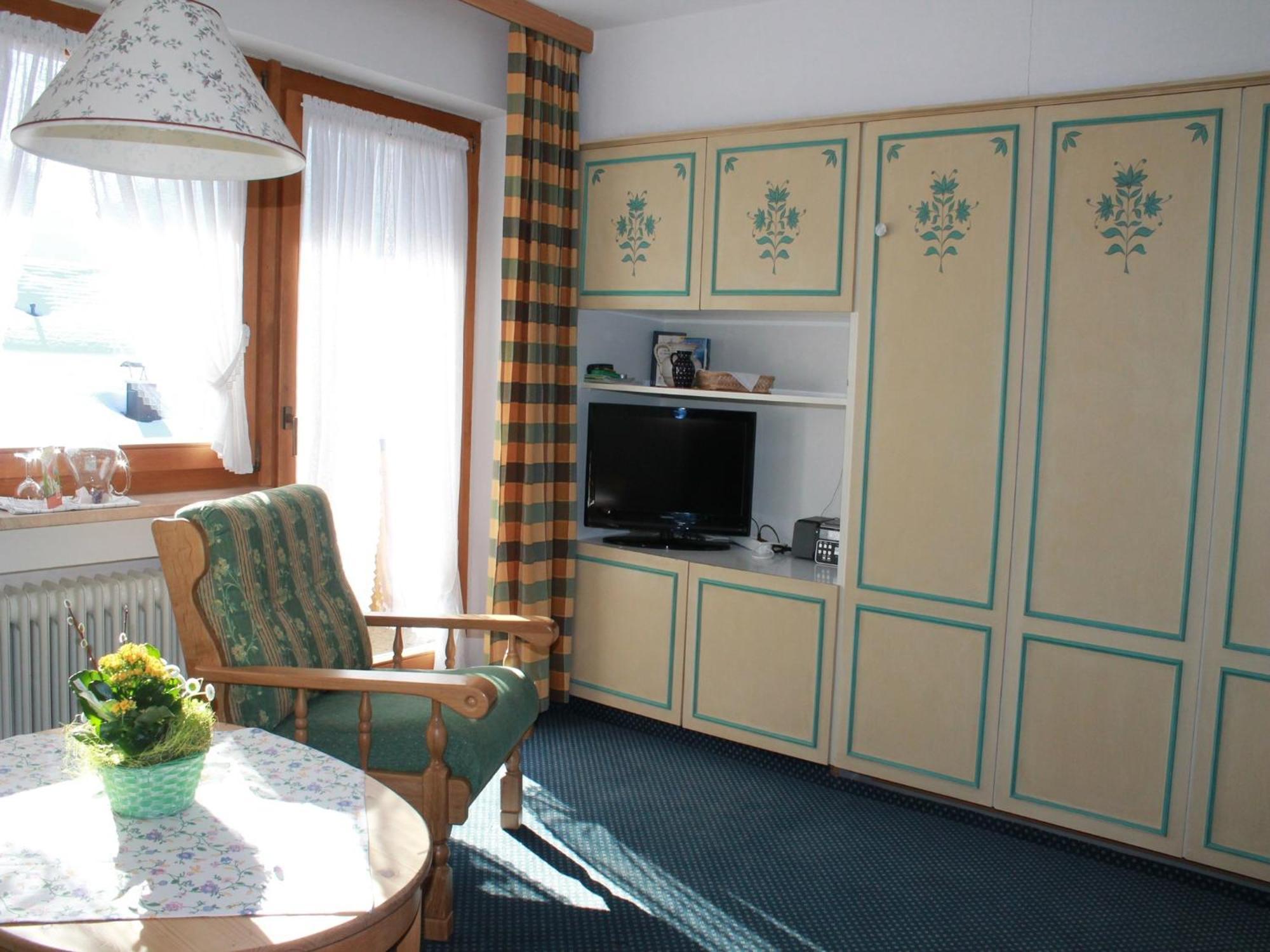 Ferienapartmenthaus Hubertushof Mittenwald Eksteriør bilde