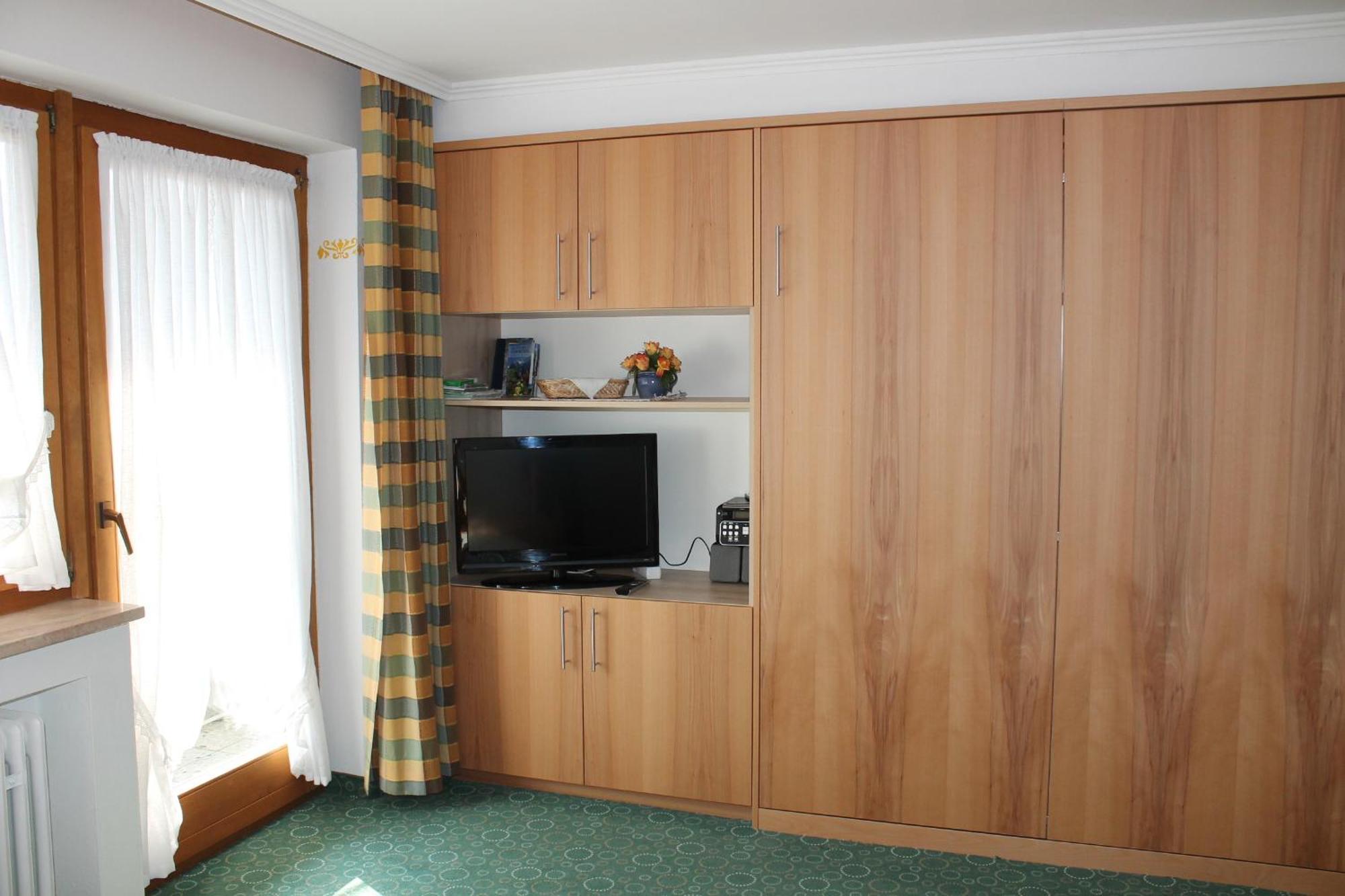 Ferienapartmenthaus Hubertushof Mittenwald Eksteriør bilde