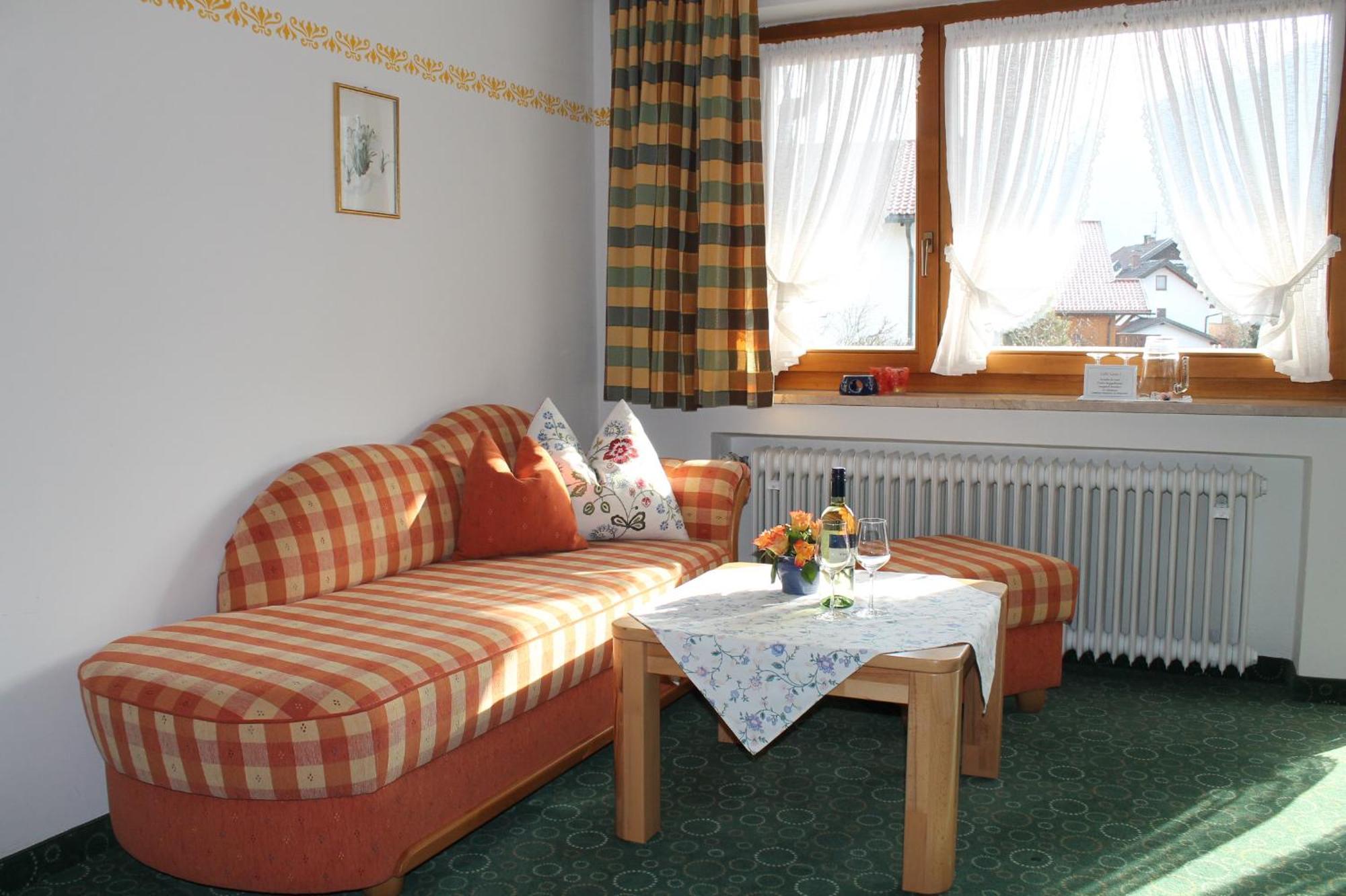Ferienapartmenthaus Hubertushof Mittenwald Eksteriør bilde