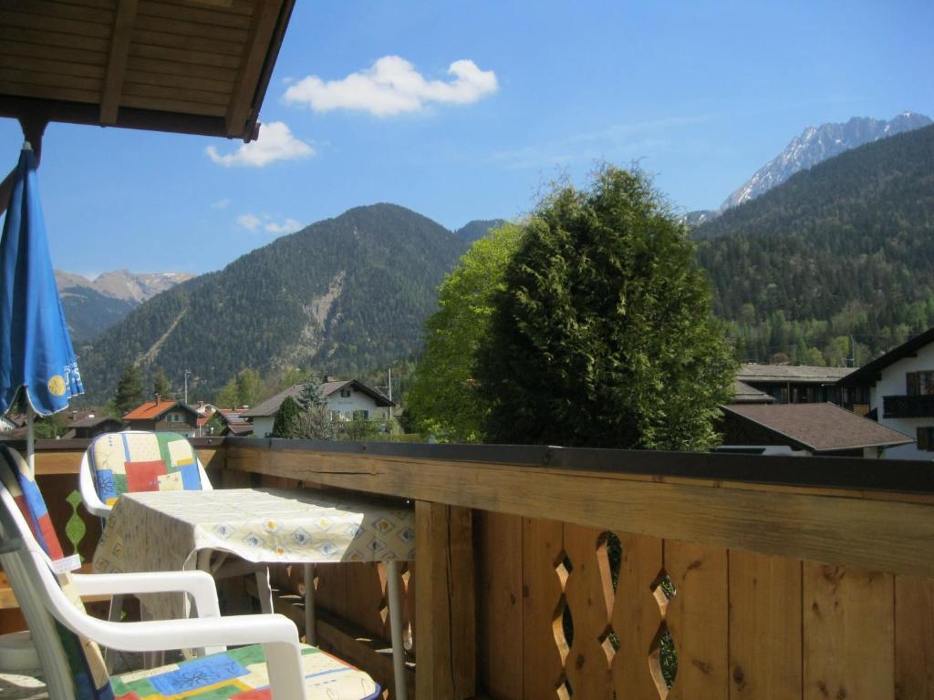 Ferienapartmenthaus Hubertushof Mittenwald Rom bilde